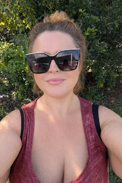 Happy Sunday from Australia 😘 Lapping up the arvo sun 😌