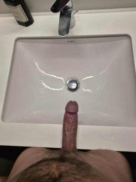 27 Wanna watch it cum?
