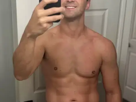 33 M - looking for a play toy